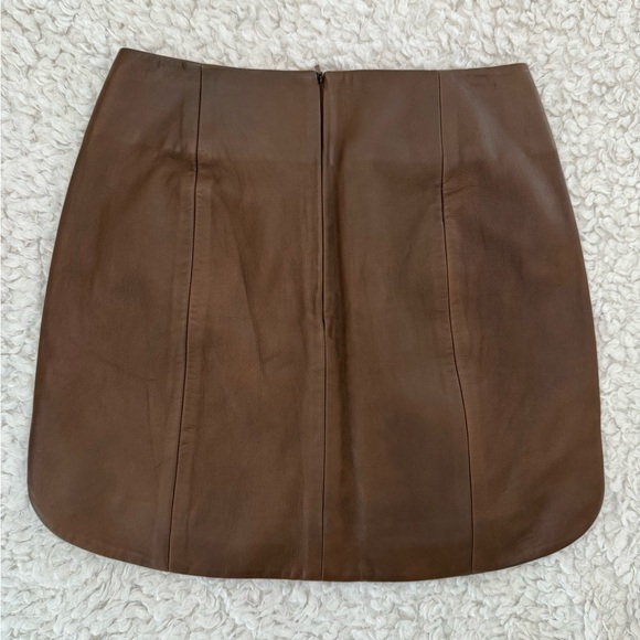 Designer “The Sei” 100% Lambskin Baseball Hem Mini Skirt, Size 2. - Picture 8 of 16